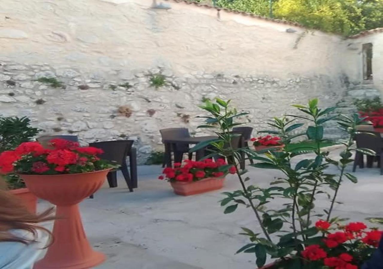 Residenza Storica Le Civette Hotell Castel del Monte  Exteriör bild