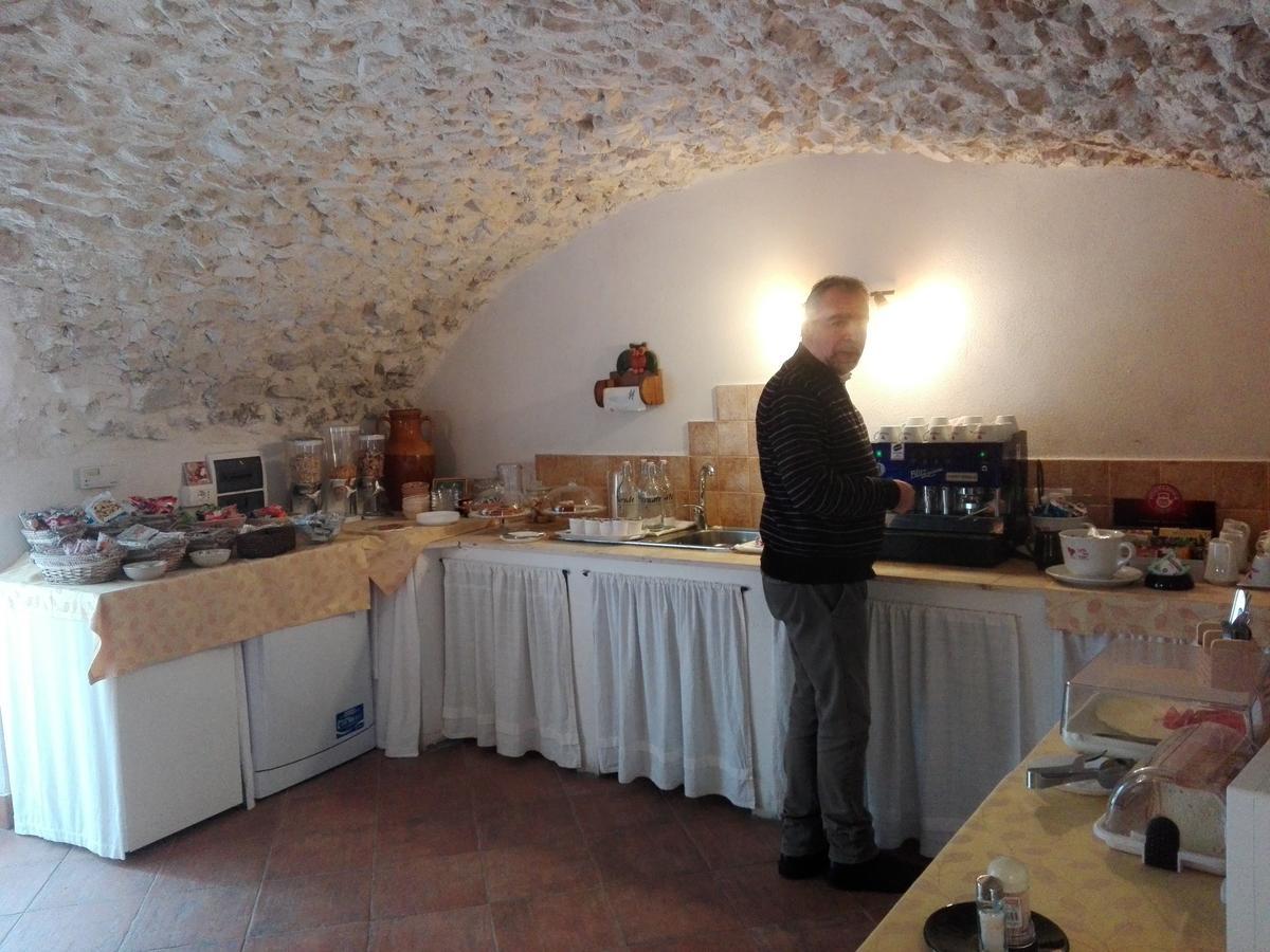 Residenza Storica Le Civette Hotell Castel del Monte  Exteriör bild