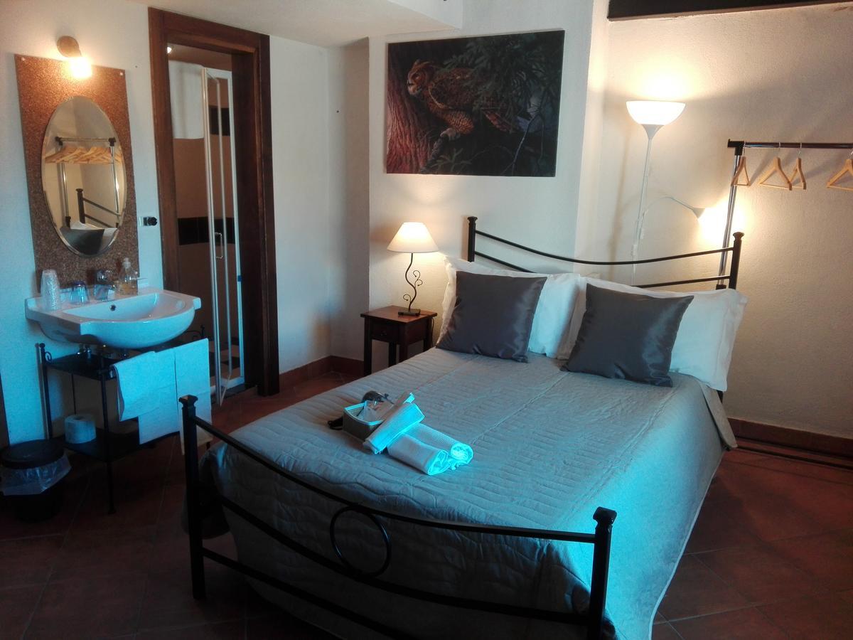 Residenza Storica Le Civette Hotell Castel del Monte  Exteriör bild