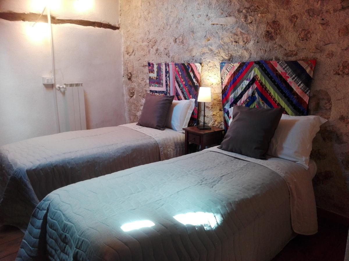Residenza Storica Le Civette Hotell Castel del Monte  Exteriör bild